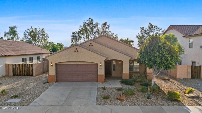 Primary Photo - 8512 S 56th Ln