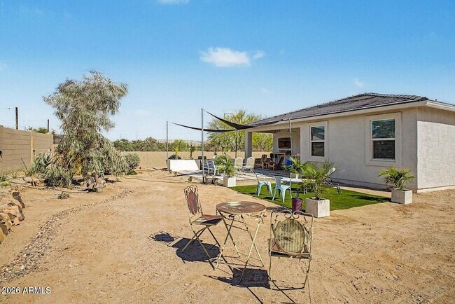 Building Photo - 24054 W Verlea Dr