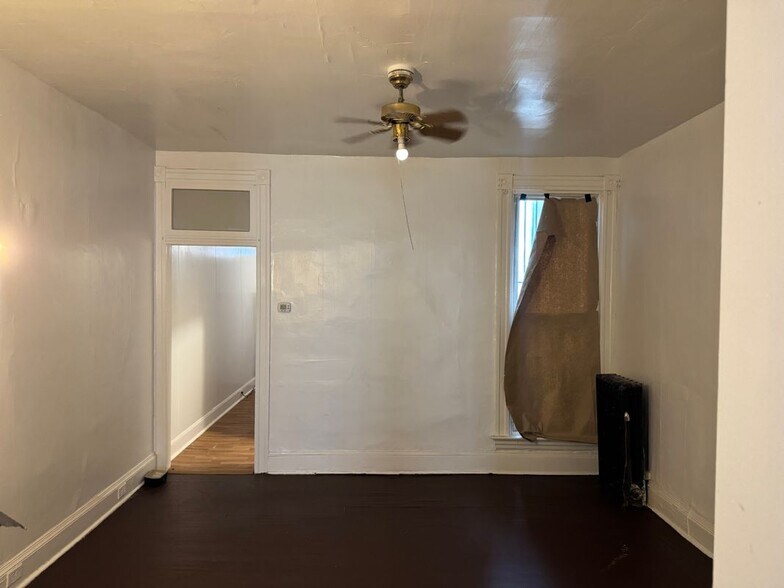 Building Photo - 537 Sanford Pl
