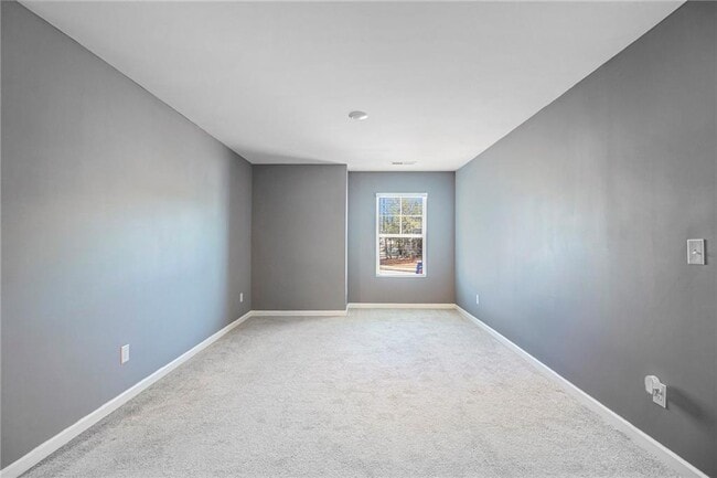 Building Photo - 1083 Shadow Glen Drive