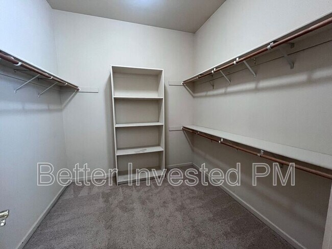 Building Photo - 2423 Guerneville Rd