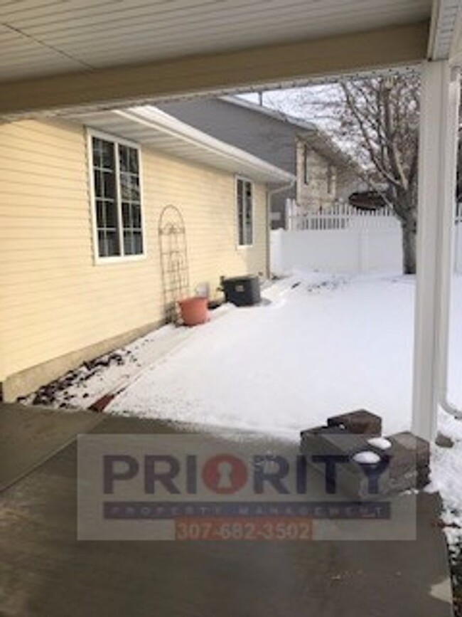 Primary Photo - 2 bedroom, 2 bath 1,226 sqft townhome for ...