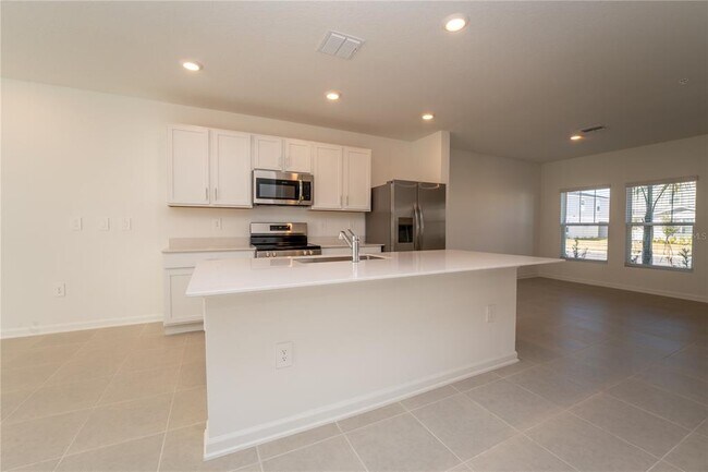 Building Photo - 7029 Rosy Sky Ave