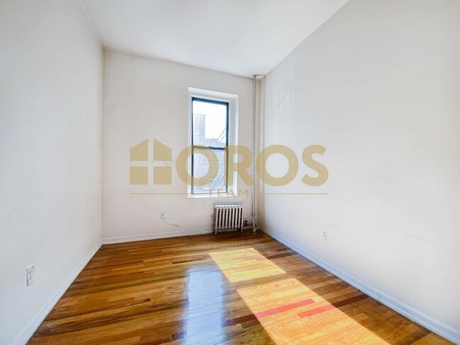 Building Photo - 273 E 3rd St
