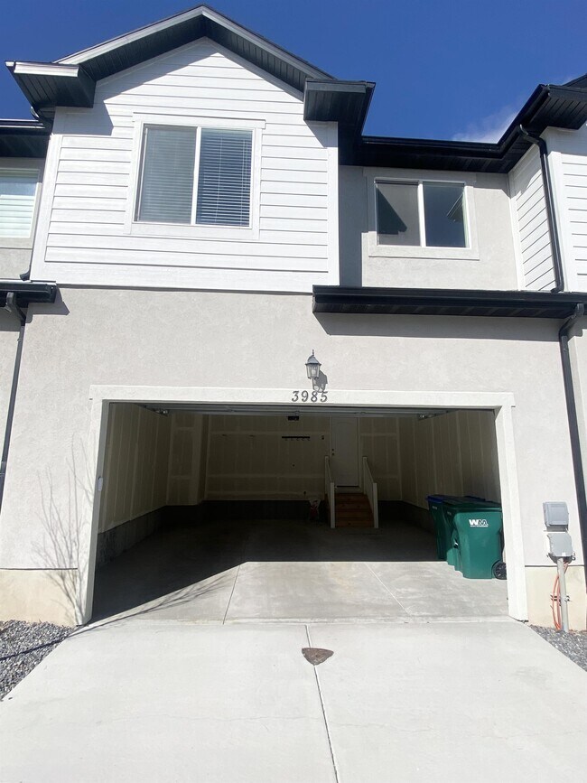 Building Photo - 3985 W 1960 N