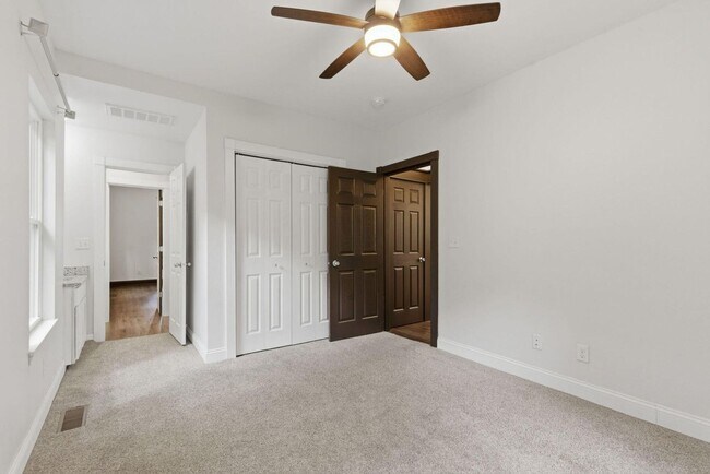 Building Photo - Updated 4-bedroom, 2-bath home in the Rountree neighborhood