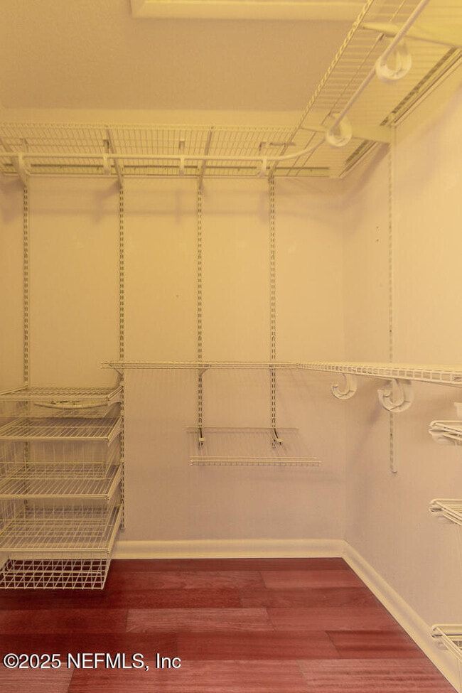 Building Photo - 1518 Spindrift Cir W