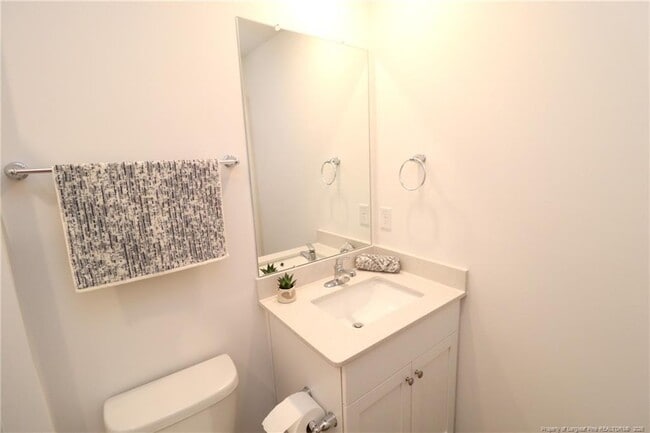 Building Photo - 5816 Brambleberry Way