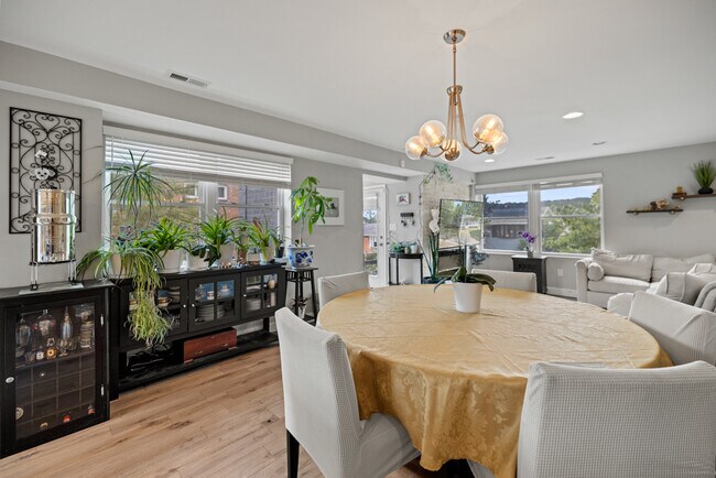 Building Photo - 5519 5th St NE