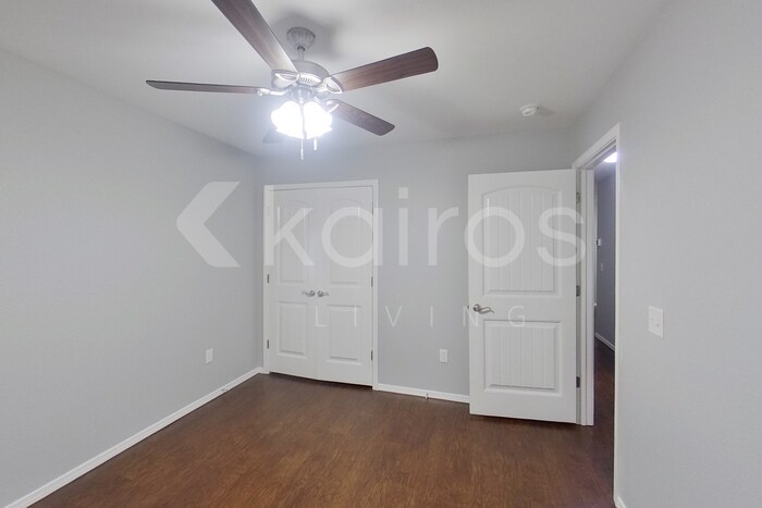 Building Photo - 5006 Thomas St