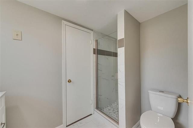 Building Photo - 8423 Cadenza Ln