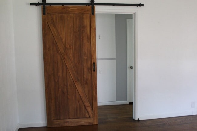 Building Photo - Beautiful Westchester Home for Rent