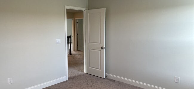 Building Photo - Newly built 5 bedroom home in The Parks