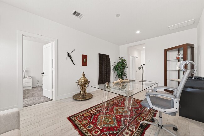 Building Photo - 21163 Medina River Dr