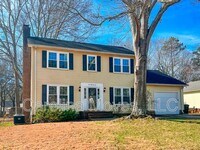 Building Photo - 206 Manassas Dr