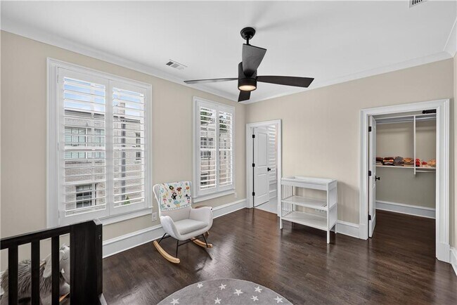Building Photo - 308 Stonemont Dr NW