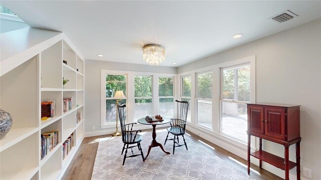 Building Photo - 3102 Foxfire Dr