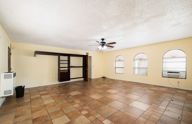 Building Photo - SPACIOUS EAST EL PASO HOME WITH POOL