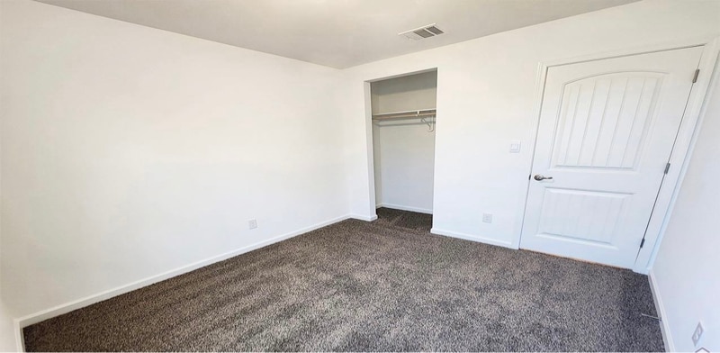 Building Photo - 1206 E St Charles St