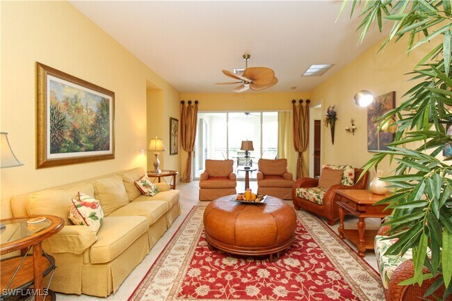 Building Photo - 9224 Campanile Cir