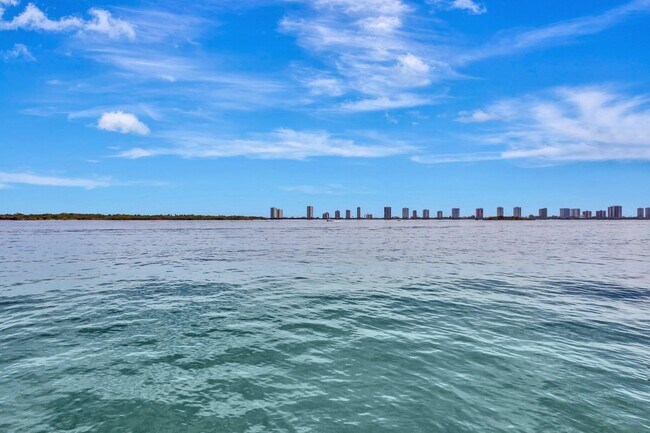 Building Photo - 105 Paradise Harbour Blvd