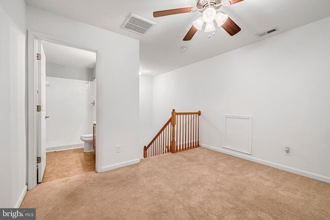 Building Photo - 304 Wheatley Dr