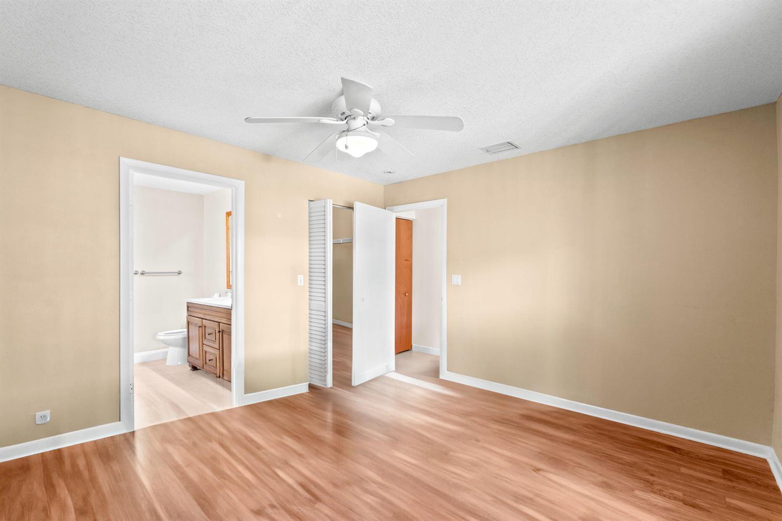 Building Photo - 12210 Dartmoor Dr