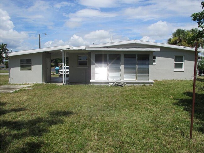 Building Photo - 22147 Bahama Ave