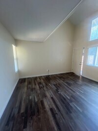 Building Photo - 325 Standiford Ave