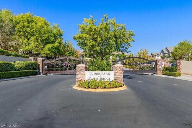 Building Photo - 9161 Tudor Park Pl