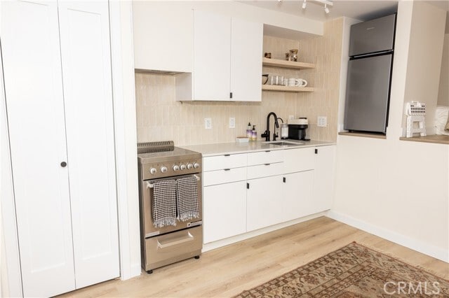 Building Photo - 160 Avenida Florencia