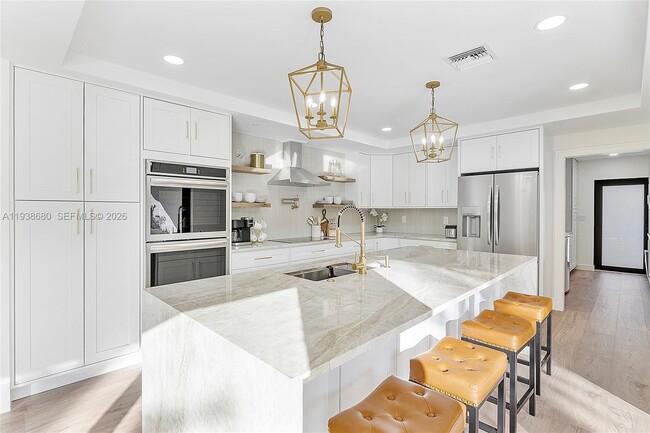 Building Photo - 3540 NE 28th Ave