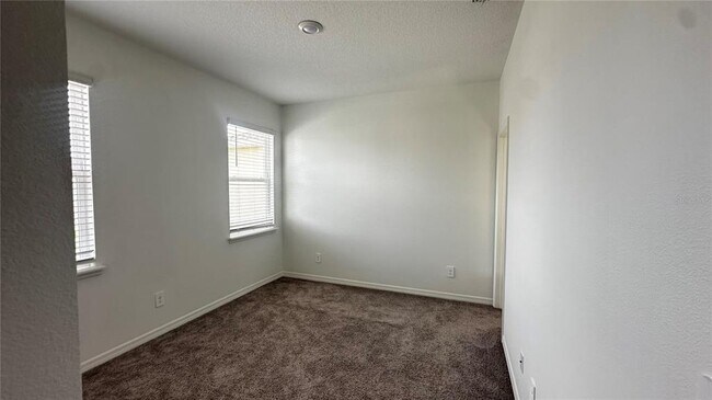 Building Photo - 1025 Pando Lp