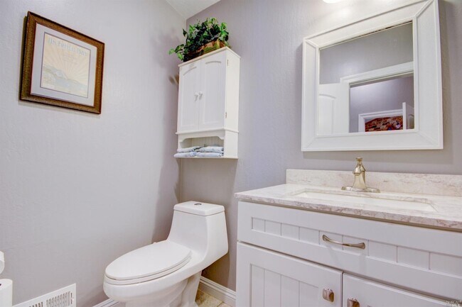 Building Photo - 3340 Terra Linda Dr