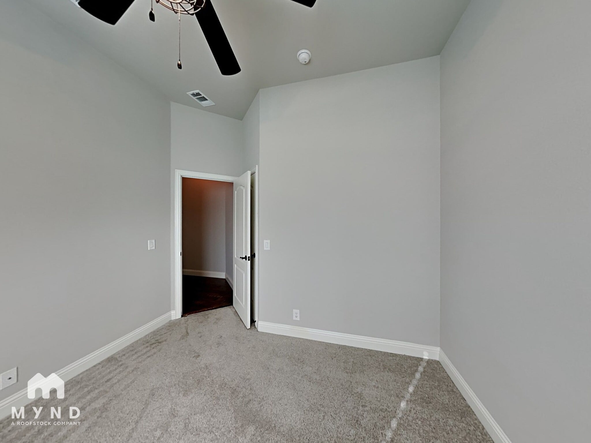 Building Photo - 4424 Oak Bluff Dr