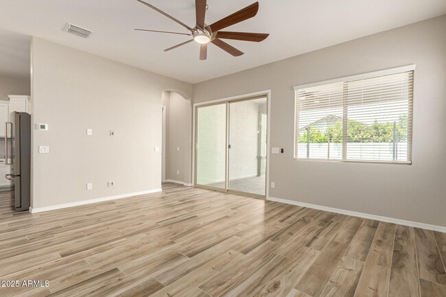 Building Photo - 2808 W Roosevelt Dr