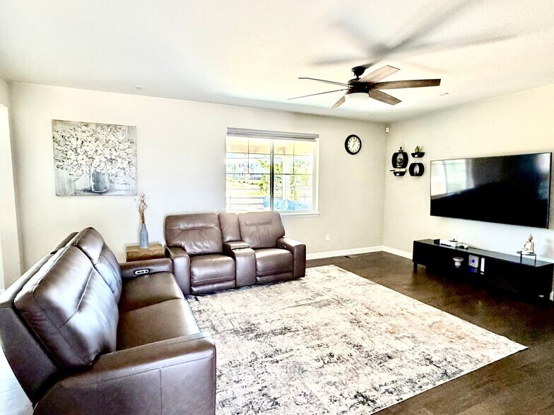 Building Photo - 3312 Grizzly Peak Dr