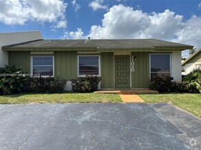 Building Photo - 11020 SW 124th Ct