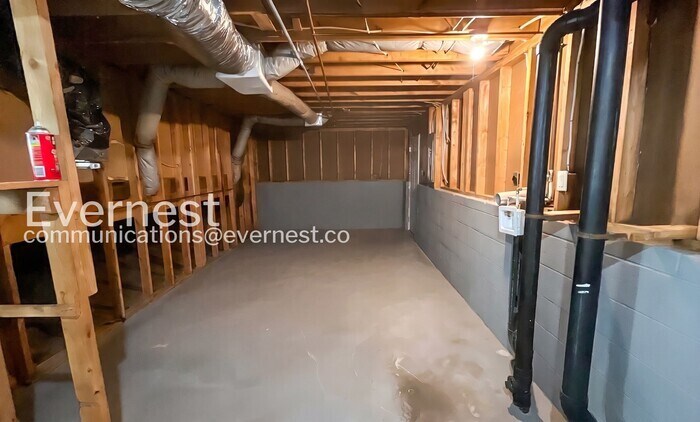 Building Photo - 2078 Kimber Trail
