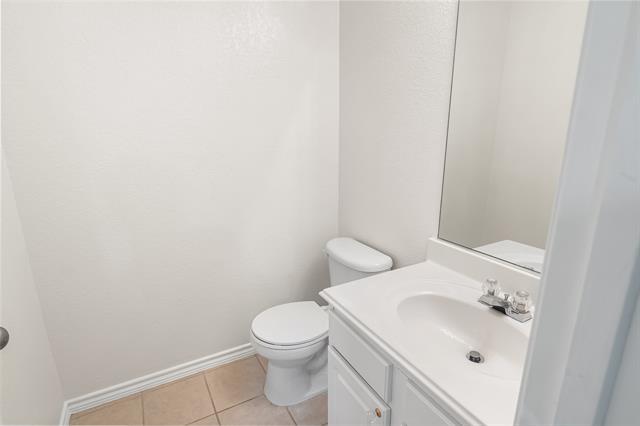 Building Photo - 3203 Rainburst Ln