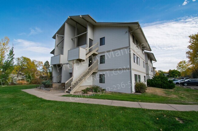 Building Photo - 1705 Heatheridge Rd