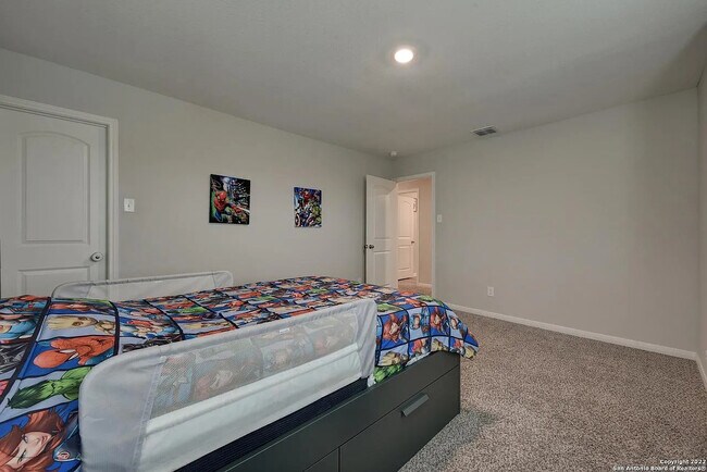 Building Photo - 6406 Underwood Way