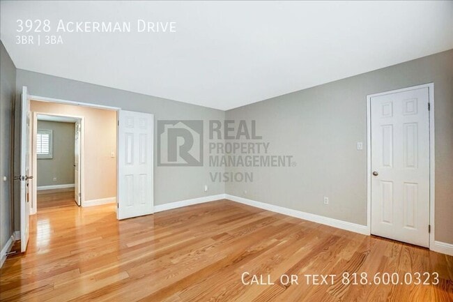 Building Photo - 3928 Ackerman Dr