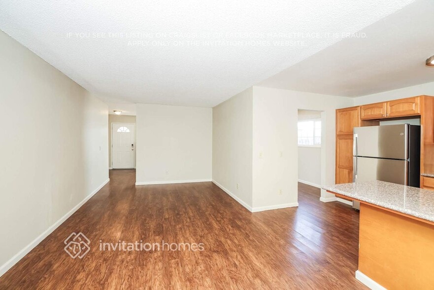 Building Photo - 1104 Jeanne Ct