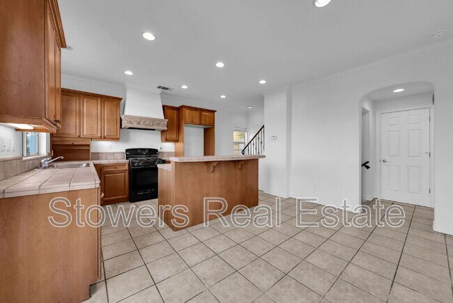 Building Photo - 6044 Claret Ct