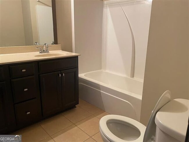 Building Photo - 1809 Parkades Path