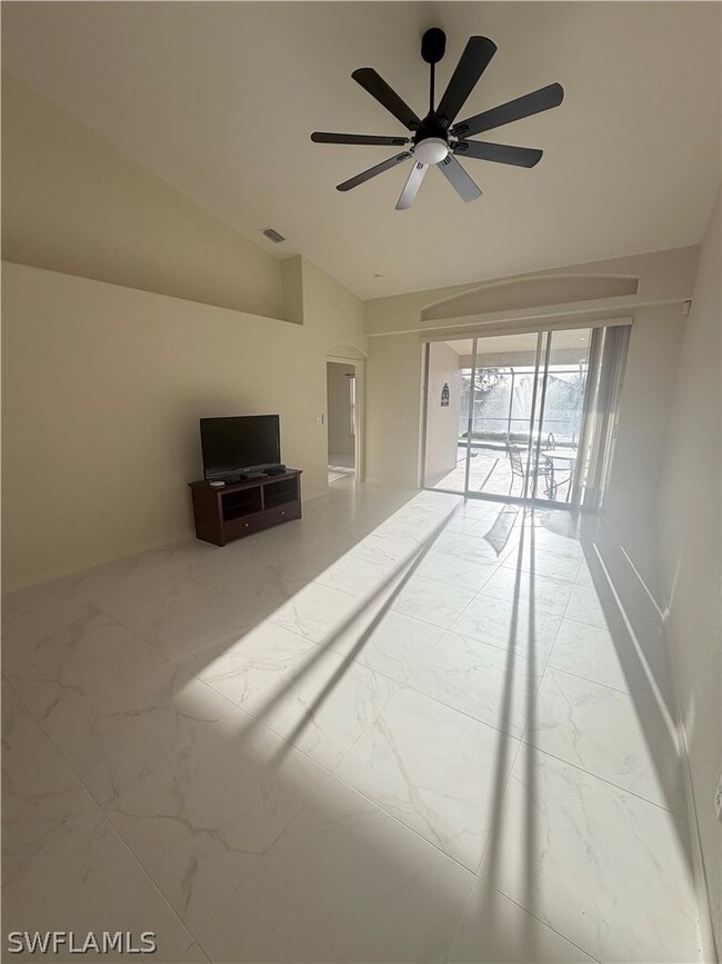 Building Photo - 8220 Ibis Cove Cir