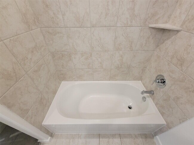 Building Photo - "Charming 4-Bed Retreat on Primrose Myrtle Ln, Cypress - Spacious Living with 2.5 Baths!"