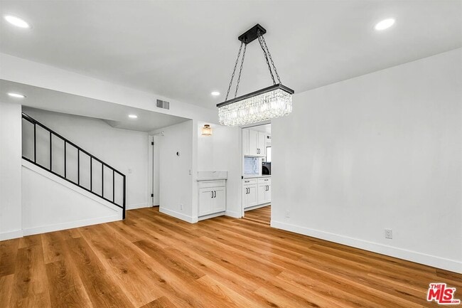 Building Photo - 4425 Alla Rd