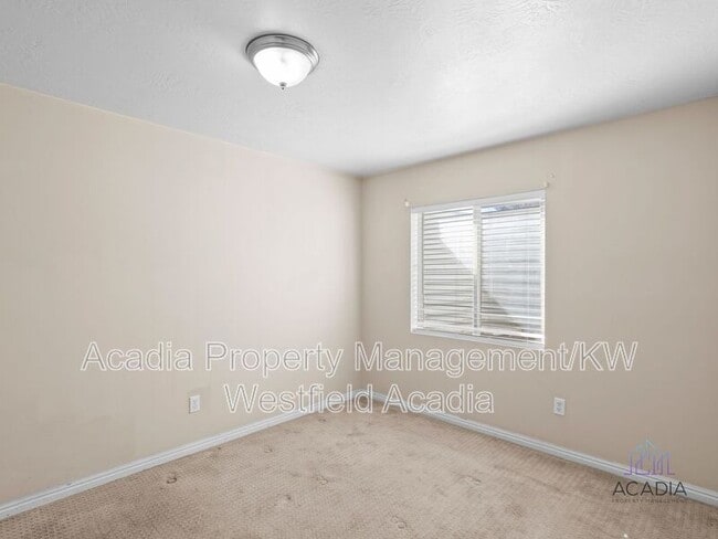 Building Photo - 4172 W Lakebridge Drive